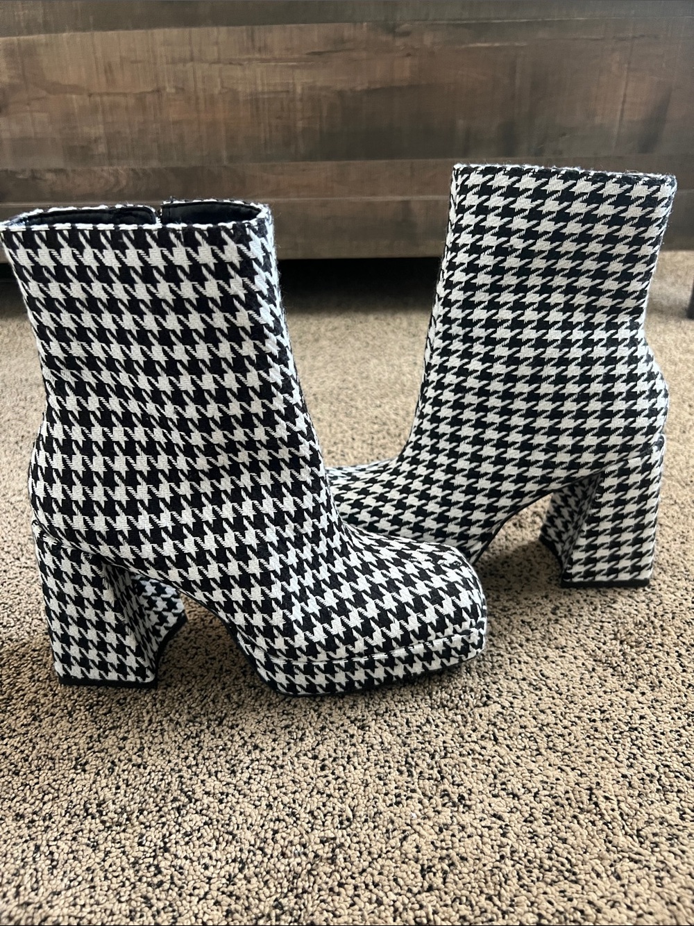 Gianni Bini Booties Houndstooth Fabric Black White Square Toe Block Heel New 7 - Picture 7 of 12